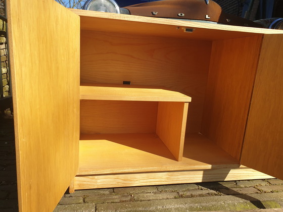 Image 1 of Mobiletto basso per dischi in vinile vintage con mobile audio