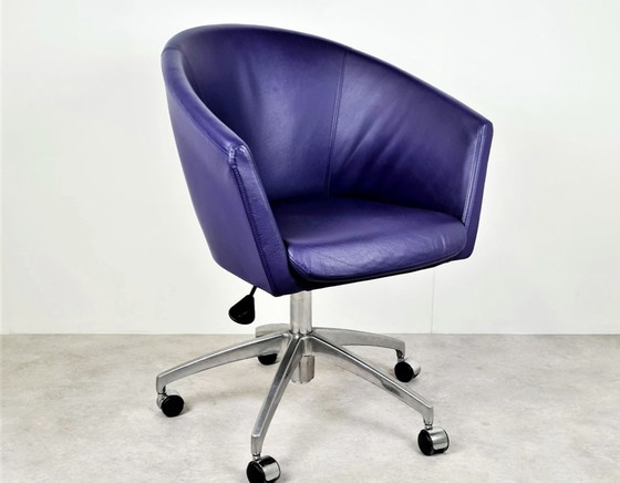 Image 1 of Artifort Megan leather office chair