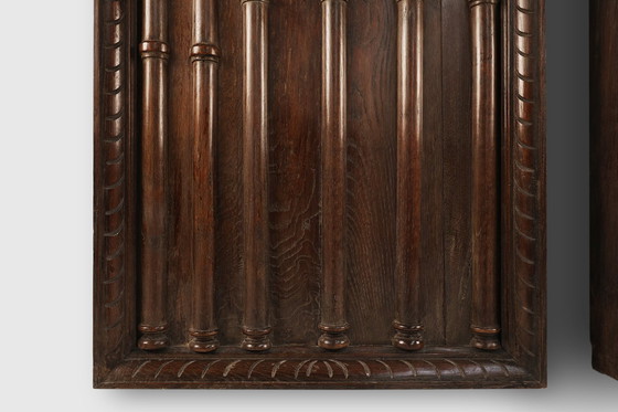 Image 1 of Coppia di grandi pannelli murali in quercia portoghese intagliata, ca. 1850