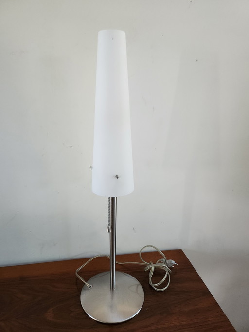 Steinhauer lamp milk glass