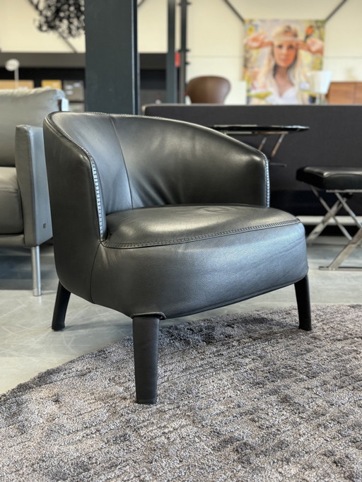 2 B&B Italia Maxalto Febo Armchairs Black Leather