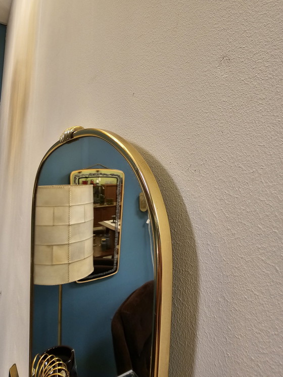 Image 1 of Specchio da parete vintage in ottone dorato