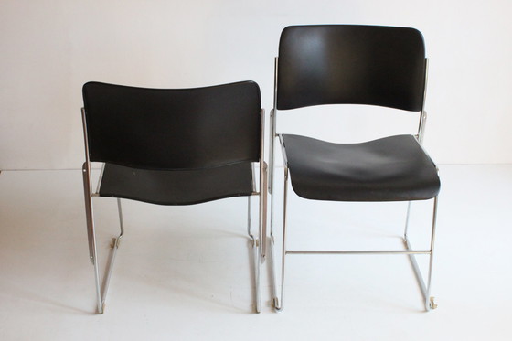 Image 1 of Chaises Howe 40/4 par David Rowland, ensemble de deux