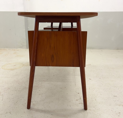 Petite Teak Desk By Gunnar Nielsen For Tibergaard