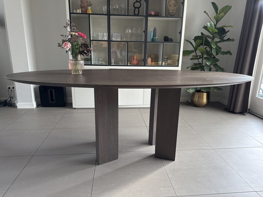 Dining table Enzo Luca