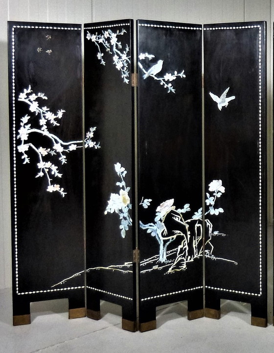 Image 1 of Midcentury Chinese lacquer room dividers