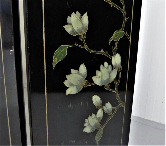 Image 1 of Midcentury Chinese lacquer room dividers