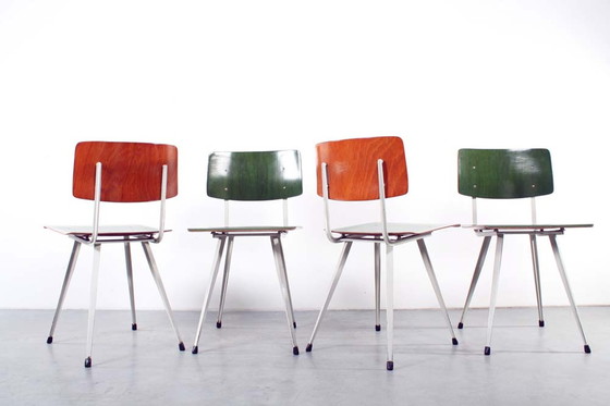 Image 1 of 4x Chaises d'école vintage