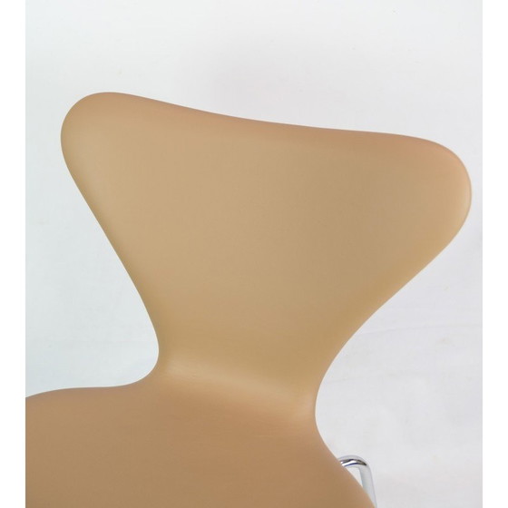 Image 1 of Set of 4 vintage Seven chairs model 3107 by Arne Jacobsen for Fritz Hansen