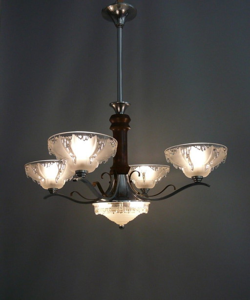 Ezan Art Déco chandelier, France around 1930