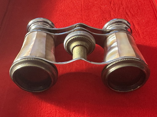 Pair Of Theatre Binoculars - Chevalier Paris - Nacre Et Laiton