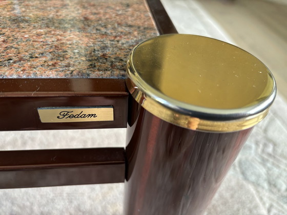 Image 1 of Table bordeaux/ gold