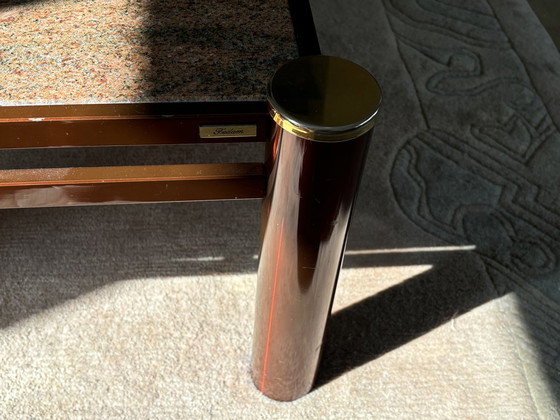 Image 1 of Table bordeaux/ gold