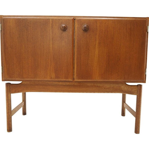 Vintage teak and oak sideboard by Krasna Jizba, 1960