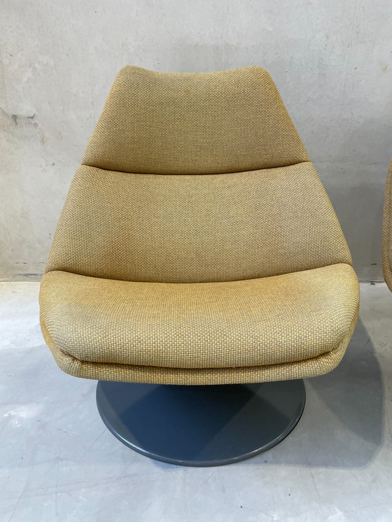 Image 1 of 2x Artifort lounge chair F510