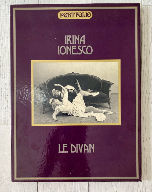 Irina Ionesco, le divan, portfolio, 1981