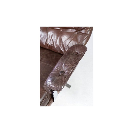 Image 1 of Poltrona vintage rivestita in pelle marrone con struttura in metallo di Arne Norell, anni '70