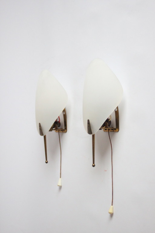 Leaf Shaped Acrylic And Brass Wall Lights, 1950S