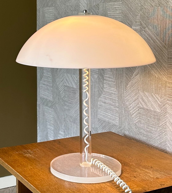 Image 1 of Lampe à poser en forme de champignon