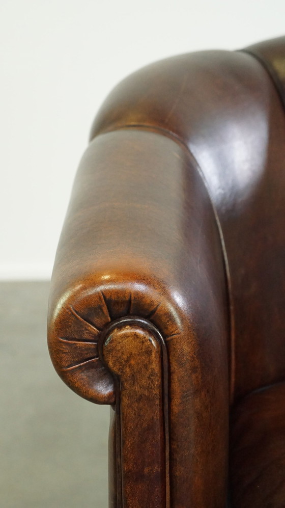 Image 1 of Fauteuil club en cuir de mouton foncé