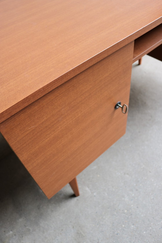 Image 1 of Bureau vintage