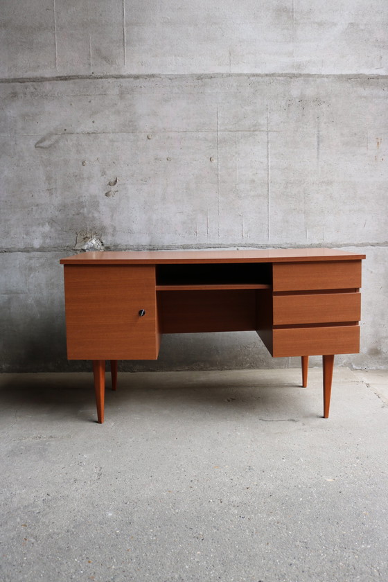 Image 1 of Bureau vintage