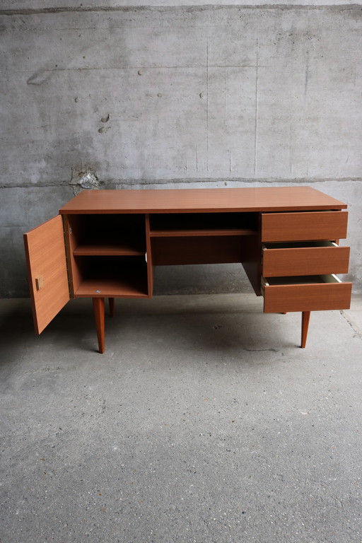 Bureau vintage