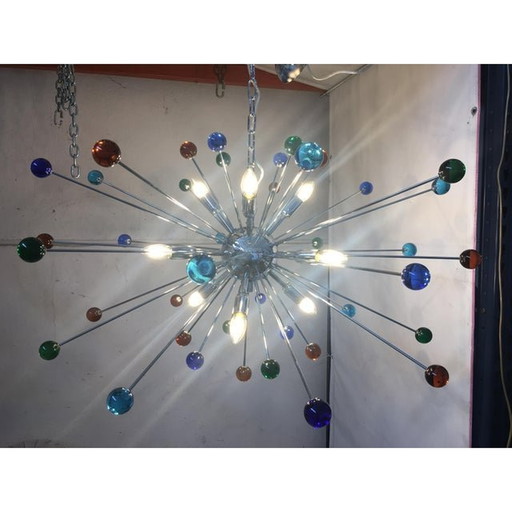 Lámpara de araña italiana hecha a mano de cristal de Murano estilo Sputnik multicolor de la década de 2020