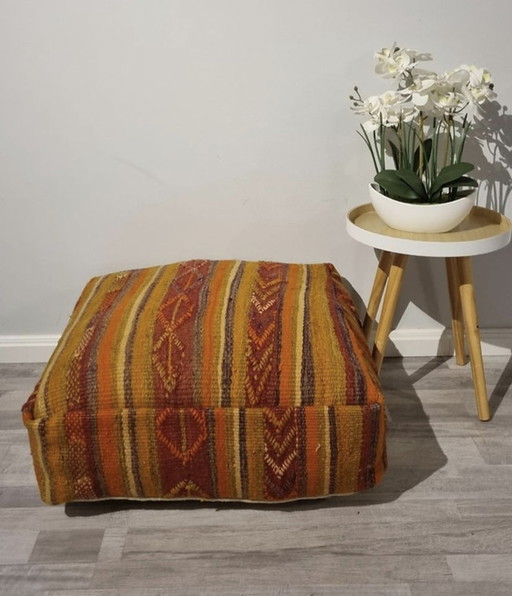 Kelim berber pouf handmade in Morocco