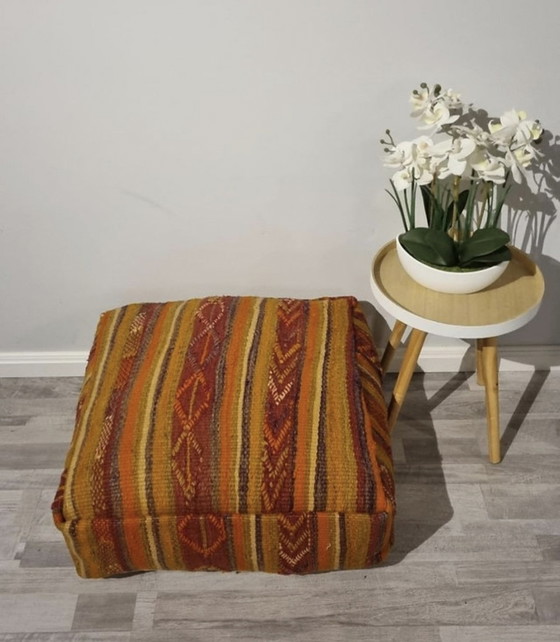 Image 1 of Kelim berber pouf handmade in Morocco