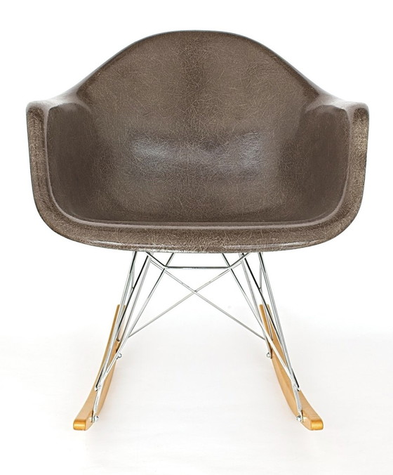 Image 1 of Sedia a dondolo RAR di metà secolo con base Vitra Charles e Ray Eames per Herman Miller