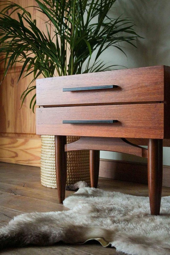 Image 1 of 2x Vintage nachtkastjes