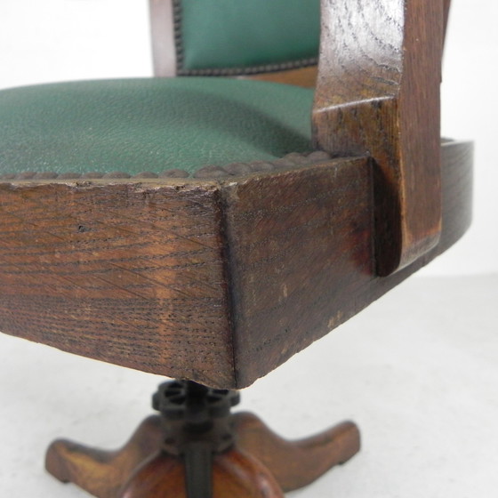 Image 1 of Classic Oak office chair, swivel height adjustable chair, 1930s