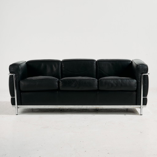 Mk10898 Lc2 Sofa By Le Corbusier, Pierre Jeanneret And Charlotte Perriand For Cassina