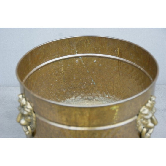Image 1 of Vintage brass flower pot with lion heads, 1900