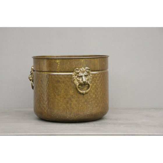 Image 1 of Vintage brass flower pot with lion heads, 1900
