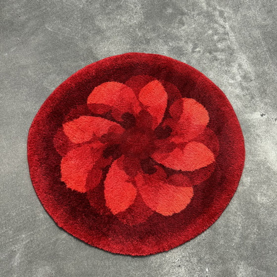 Image 1 of Tapis vintage fleur pop art 1970