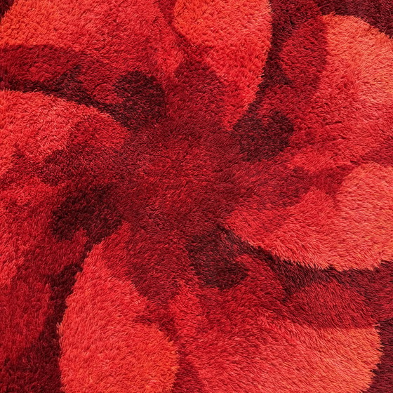 Image 1 of Tapis vintage fleur pop art 1970