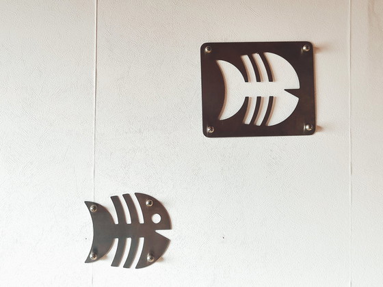 Image 1 of 2x Chrome Pan-Pads In Shape Of Fish