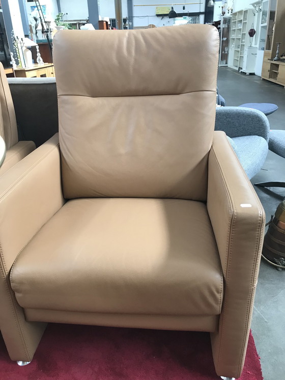 Image 1 of 2x Prominent armchairs