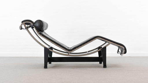 Cassina Lc4 Chaiselongue By Le Corbusier And Charlotte Perriand, 1928