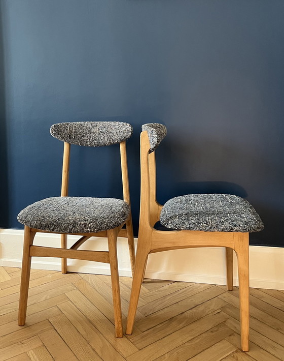 Image 1 of 2x Rt Halas Chairs