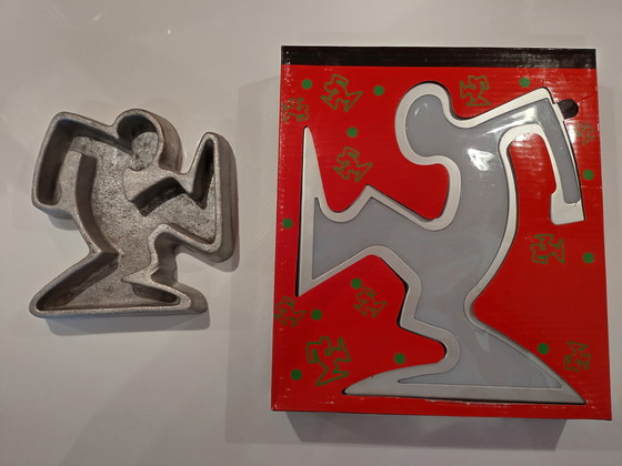 Image 1 of Keith Haring La Linea Osvaldo Cavandoli lamp/book rests/ ashtray