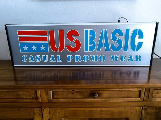 Us Basic illuminated sign