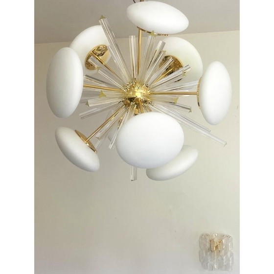 Image 1 of Sputnik Gold Chandelier Triedro And White Murano