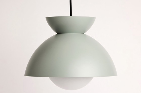 Image 1 of 2X Frandsen Butterfly Hanglamp - Ontwerp Door Toni Rie