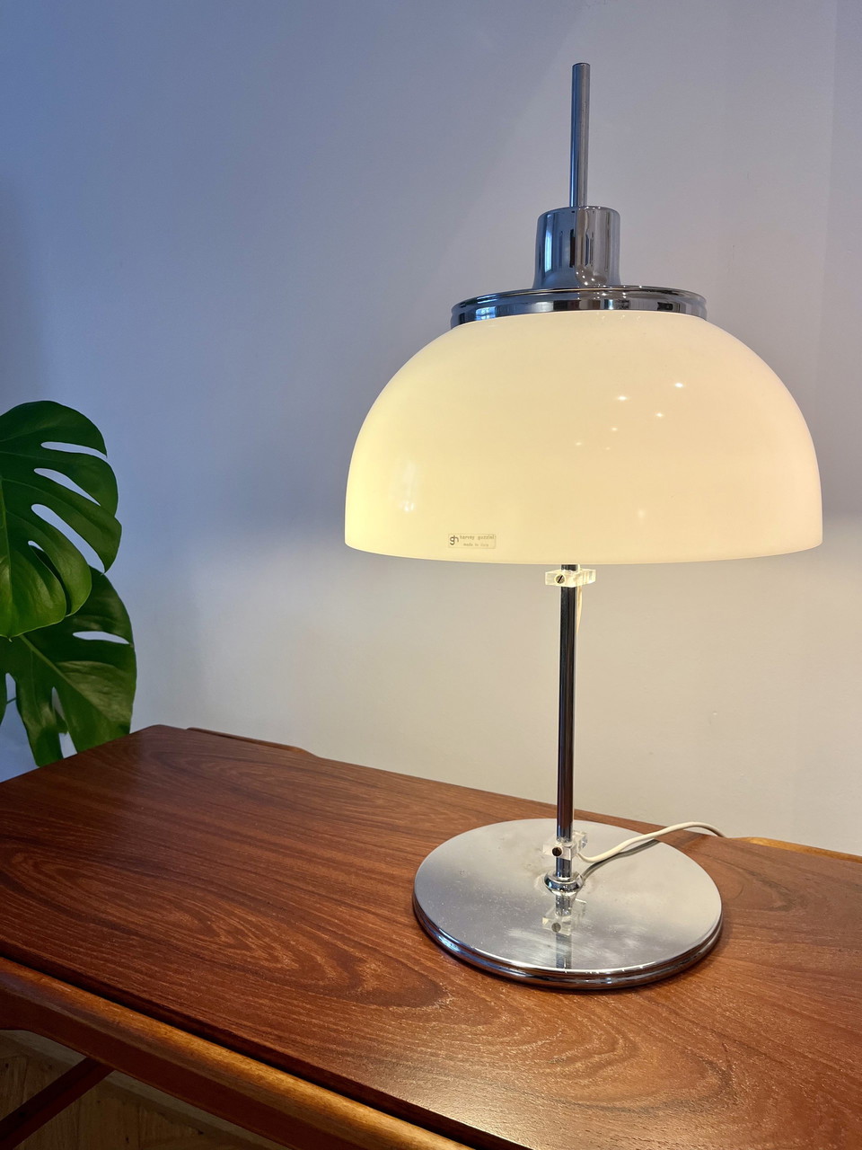 Harvey Guzzini Faro table lamp 1970's €725 Whoppah