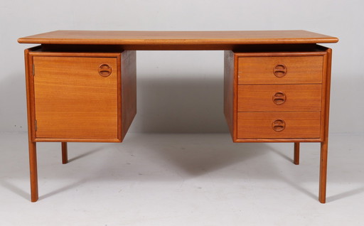 Teak desk by Arne Vodder for Gv Møbler, Denmark, 1960s