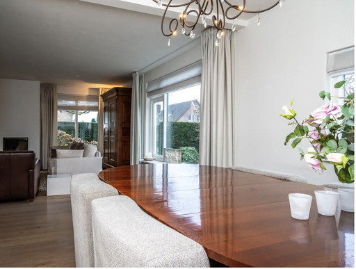 Beautiful Wooden Dining Table With Luxury Chairs