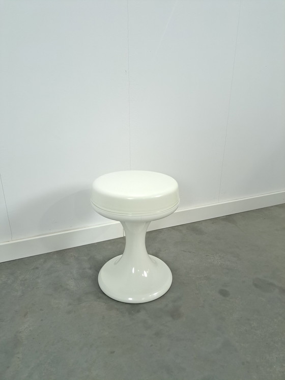 Image 1 of Tabouret en plastique blanc Emsa Allemagne vintage